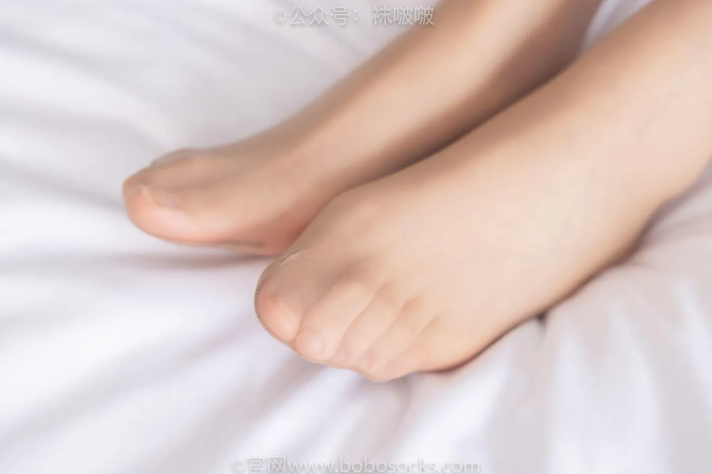 [BoBoSocks袜啵啵]NO.078 小甜豆-招行制服、平底鞋、灰丝 [139P]插图1